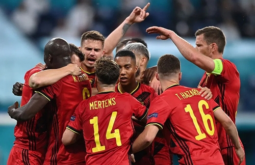 Đội tuyển Bỉ dễ dàng “đè bẹp” đối thủ Nga